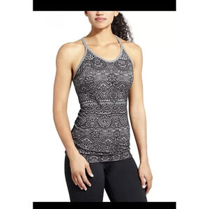 Athleta Eagle Pose Tank, Gauzy Lilac‎ SIZE Medium
